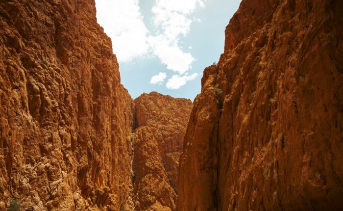 3 Day Marrakech to Todgha Gorge Tinghir & Mountain Climbing Tour